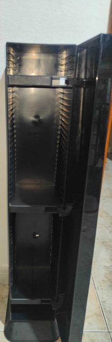 Torre - Coluna -Caixa de arrumação cd