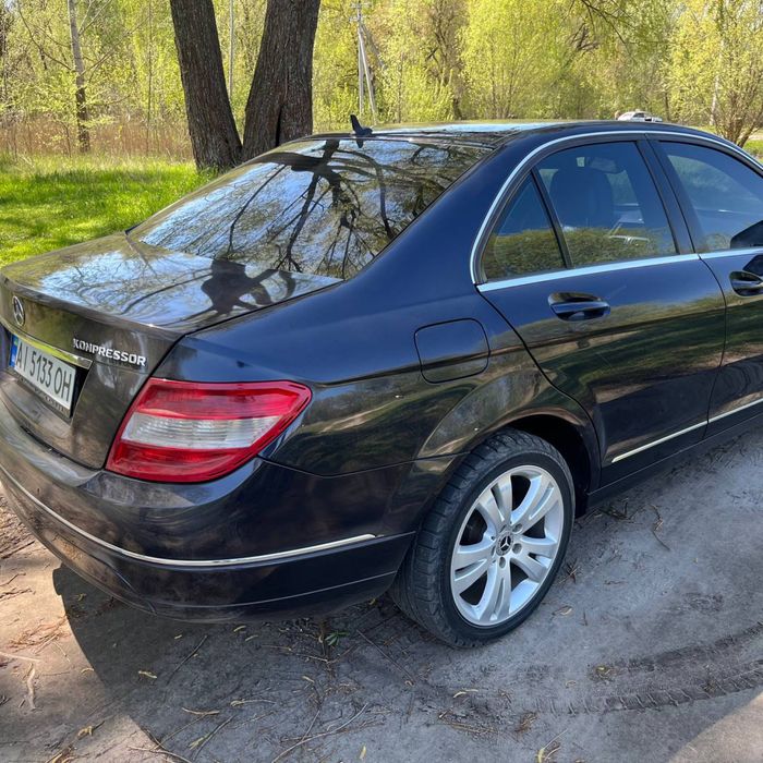 Продам Mercedes Benz C-200