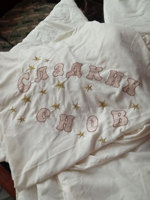 Бортики в ліжечко +постіль