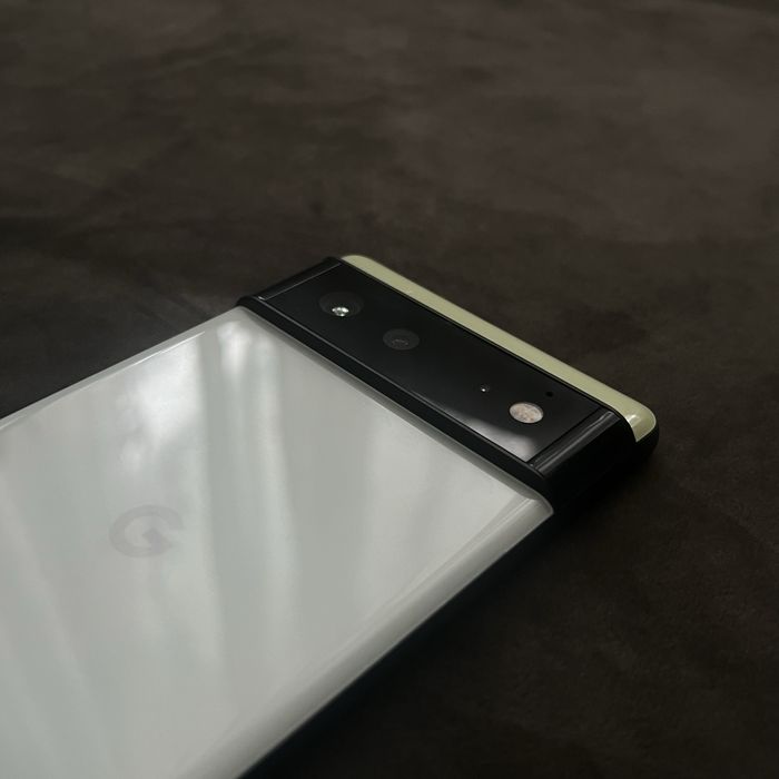 Телефон Google Pixel 6 8/128 90гц Стан ідеал