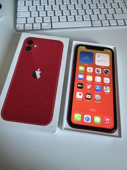 iPhone 11 64gb Red Bateria 94%