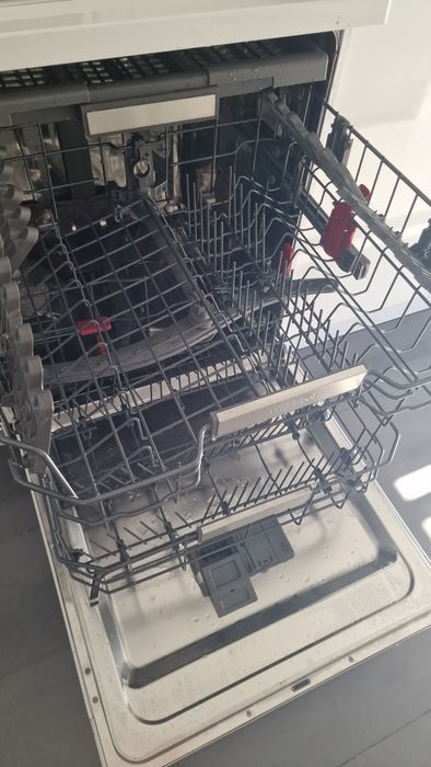 Máquina lavar loiça Whirlpool