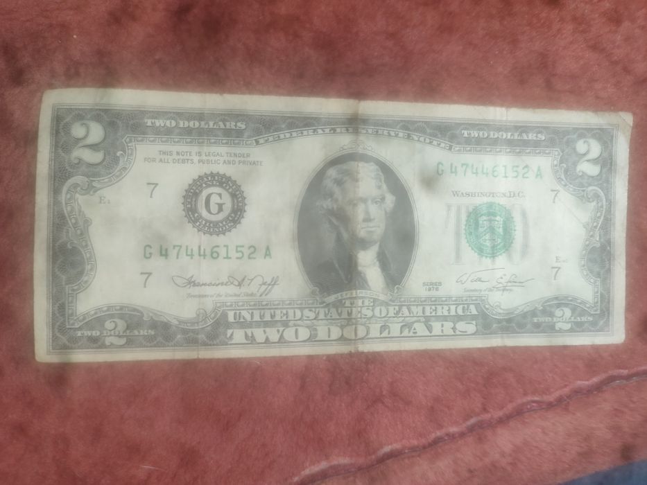 Продам два доллара 1976 года