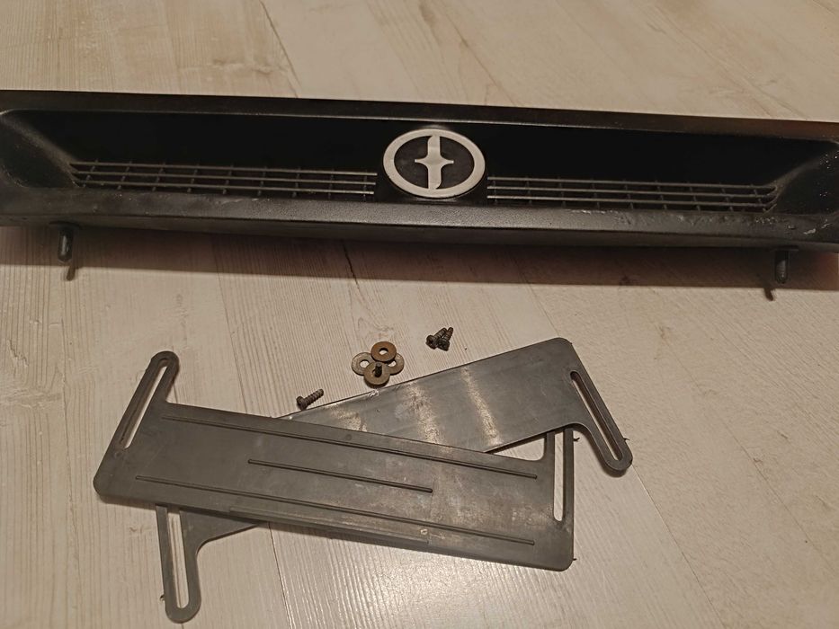 Grill atrapa, Polonez przód, FSO, Orciari, oricari