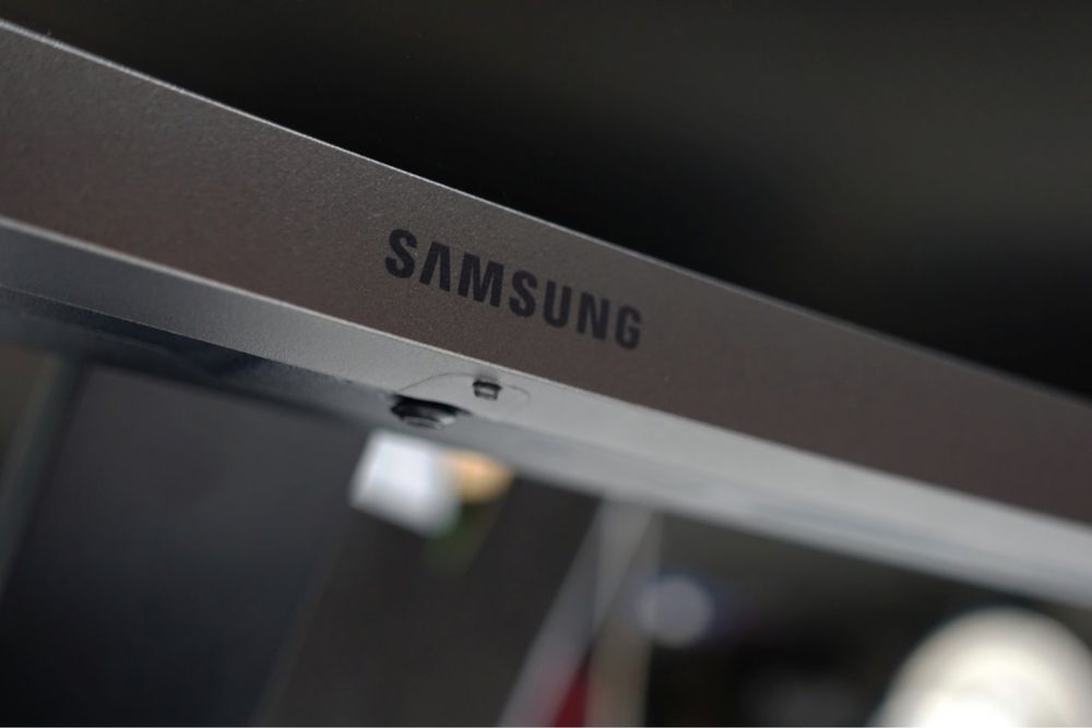 Monitor gaming curvo Samsung