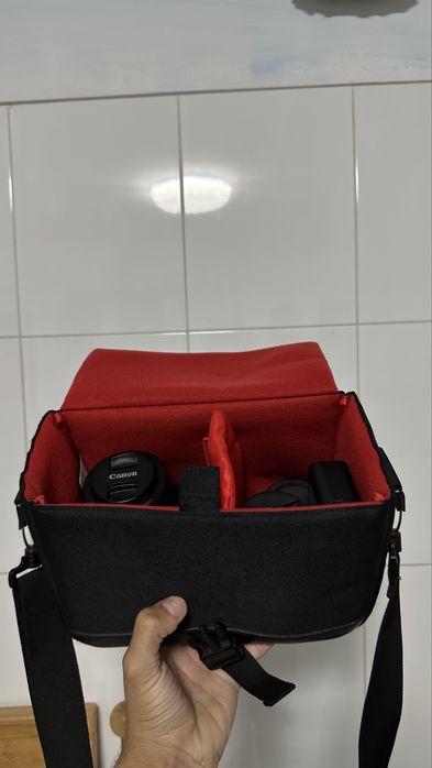 Vendo canon eos 2000D