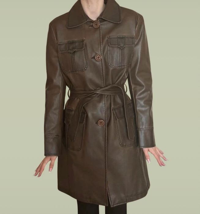 Brązowy trencz ze skóry ekologicznej w stylu vintage