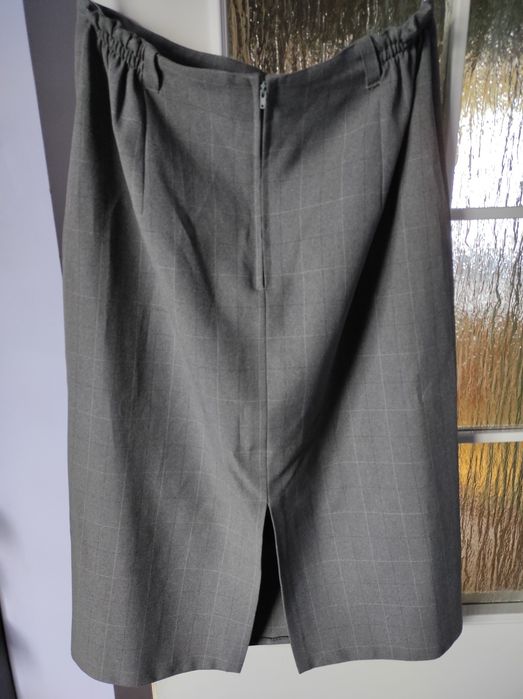 Spodnica rozmiar 46