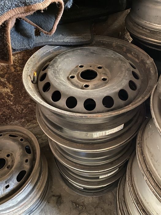 Диски металеві R15 5/112