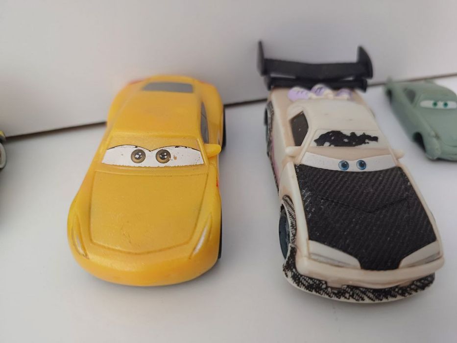 Cars mattel disney pixar Тачки оригінал