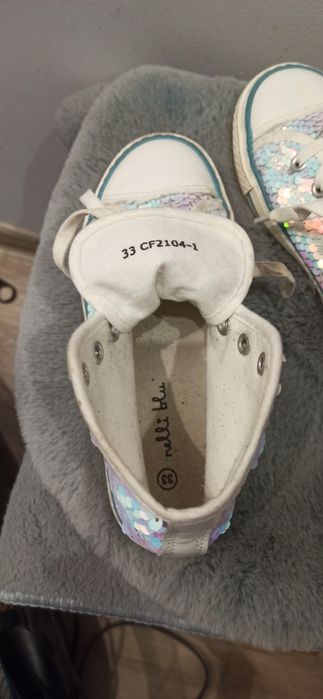 Trampki dziewczęce cekiny 33 Nelli Blu idealne