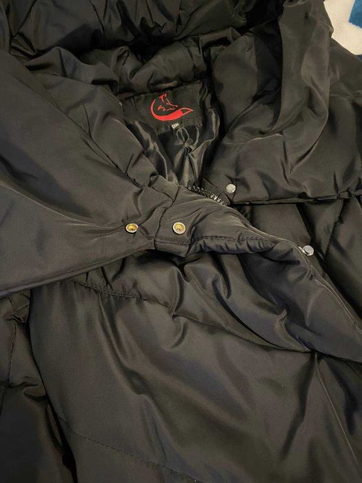 Продам жіночий зимовий плащ (пуховик).