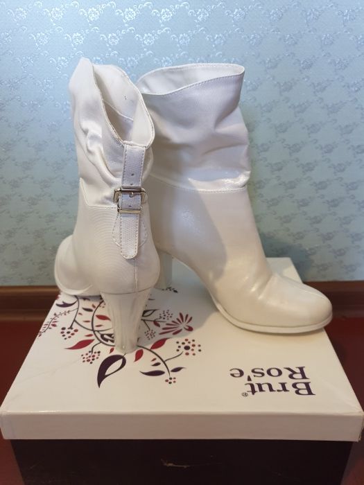 Свадебные ботинки