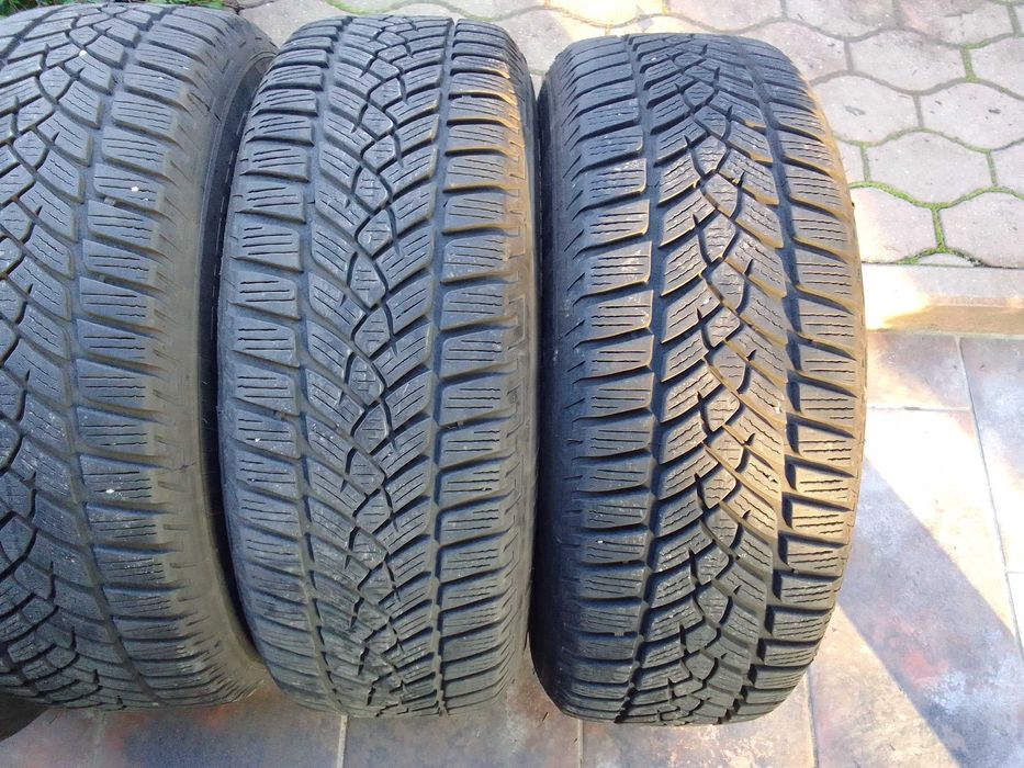 Koła zimowe 5x114,3 16 Kia,Hyundai,Vivaro,Trafic,Nissan!215/65/16 7mm