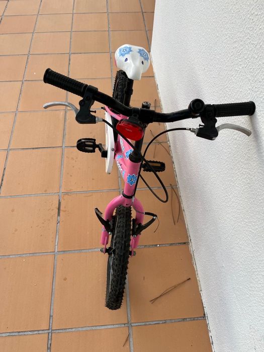 Bicicleta infantil menina
