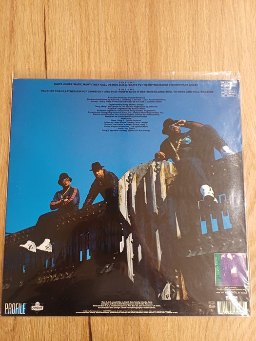 Run DMC - Tougher than leather winyl