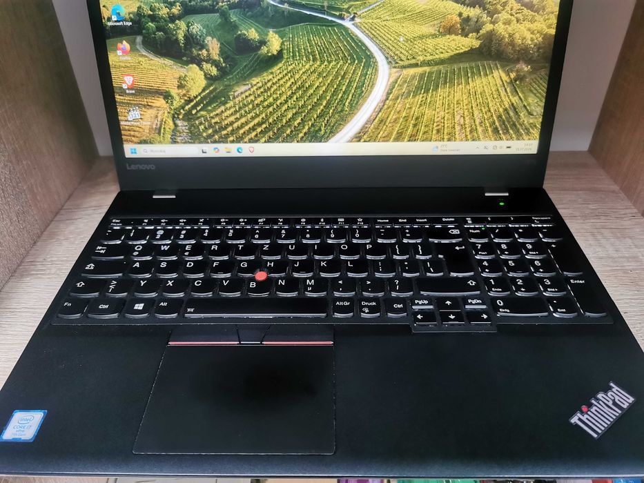 Laptop Lenovo Thinkpad T570 Intel i7-7600U Geforce 940MX 16GB SSD 256G