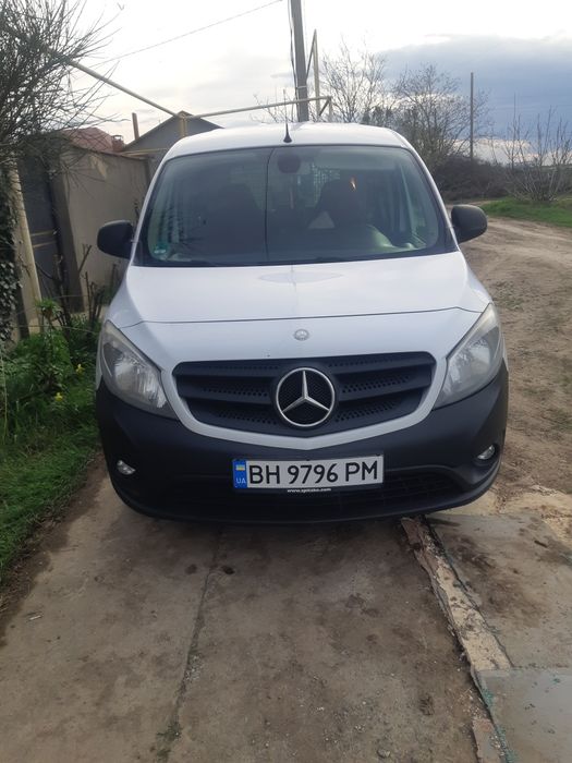 Мерседес  ситан 111CDI