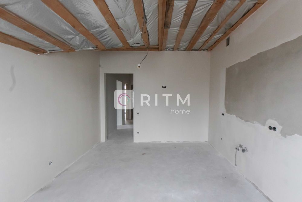 2-к. квартира у новому затишному житловому комплексі клубного типу.