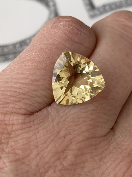 Природний Цитрин 5,7 ct, триалон!