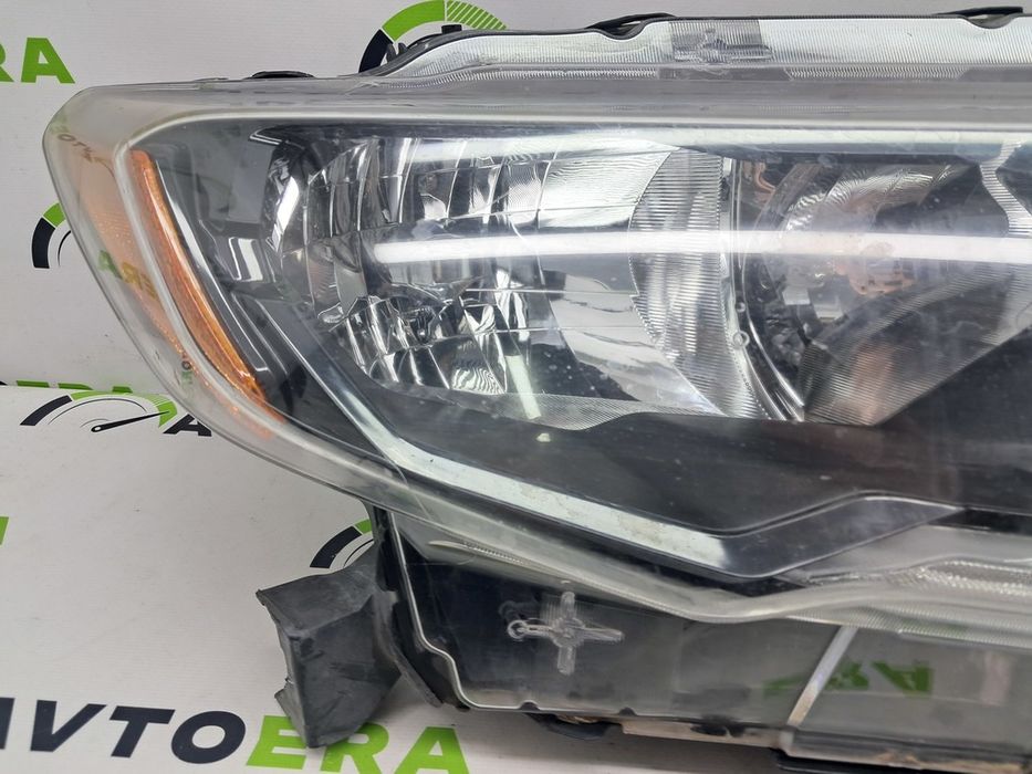 Фара передняя галоген правая NISSAN ROGUE 14-20 260106FL0A