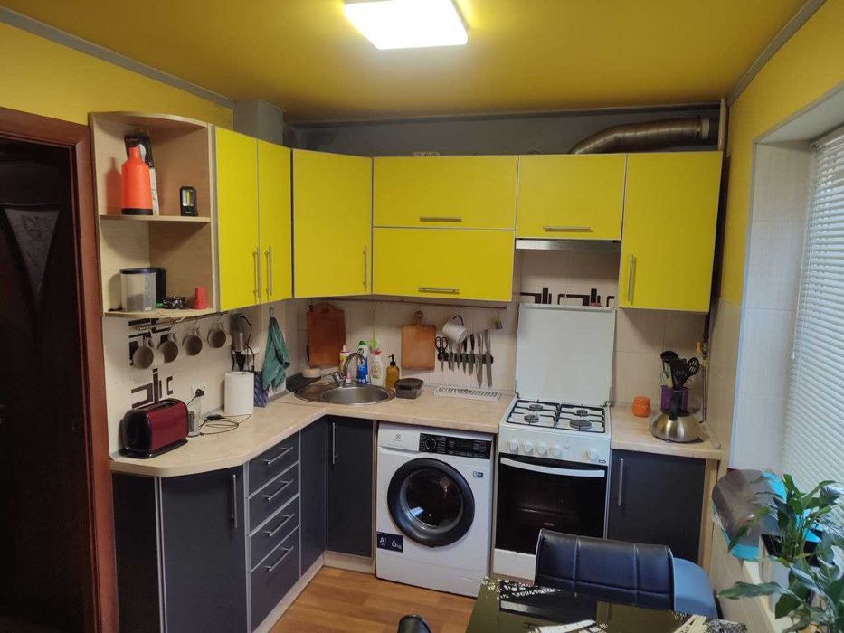 Продаж затишної  двохкімнатної квартири в Заводському районі