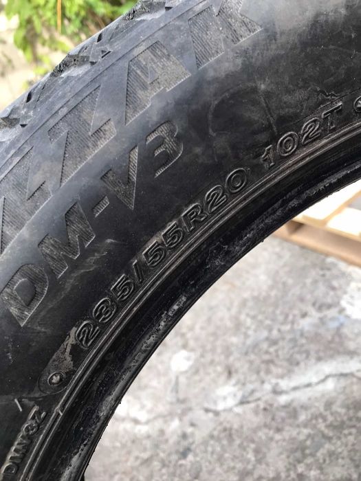 Оригінальні зимові шини bridgestone blizzak 235 55 r20 102t 6мм