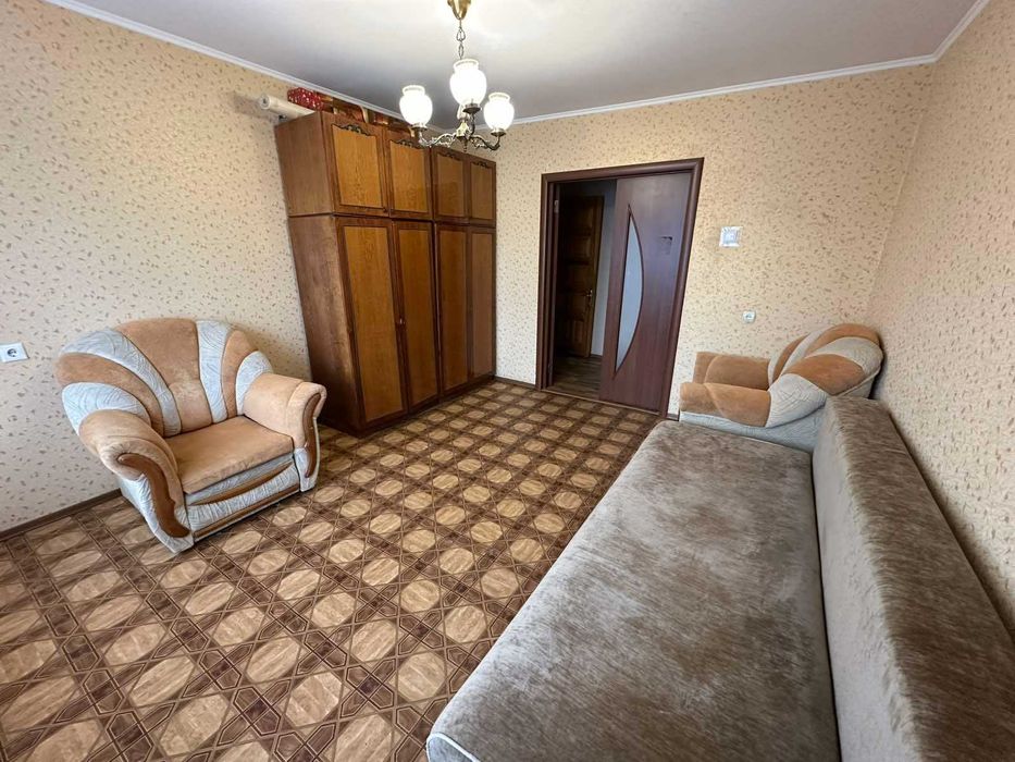 здам 2 квартиру  на Ширшова