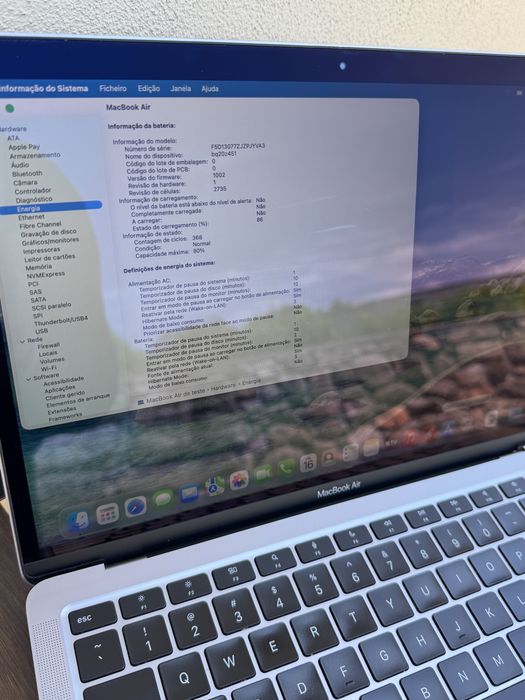 Macbook Air M1 2020 (EXCELENTE ESTADO)