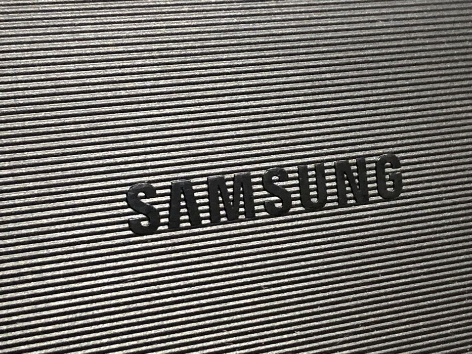 Monitor SAMSUNG 24 cale c24f390fhu Zakrzywiony Ekran