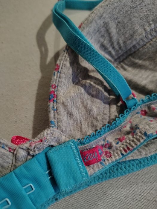 biustonosz key 75BB, 75A