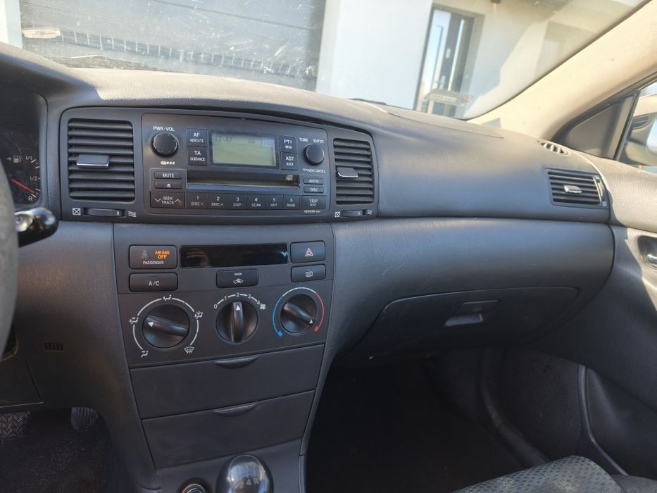 Toyota Corolla e12 2004