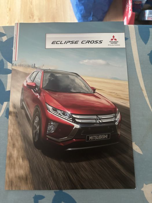 Prospekt Mitsubishi Eclipdse Cross