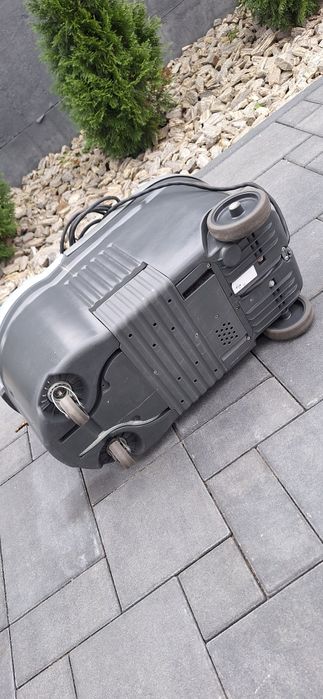 Odkurzacz pioracy Profi