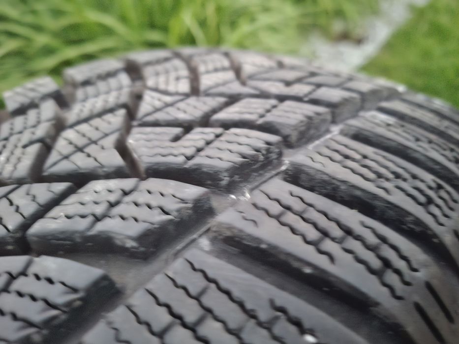 Jak nowe koła zimowe 16 5x114,3 et46 Asx Kia Mazda Hyundai 215/65/16