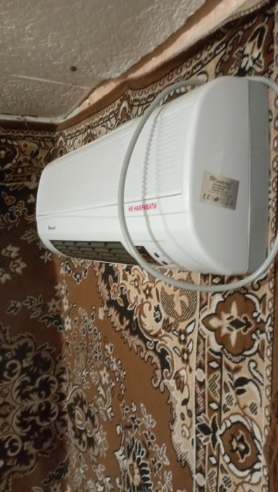 Настінний Тепло вентилятор 1200грн