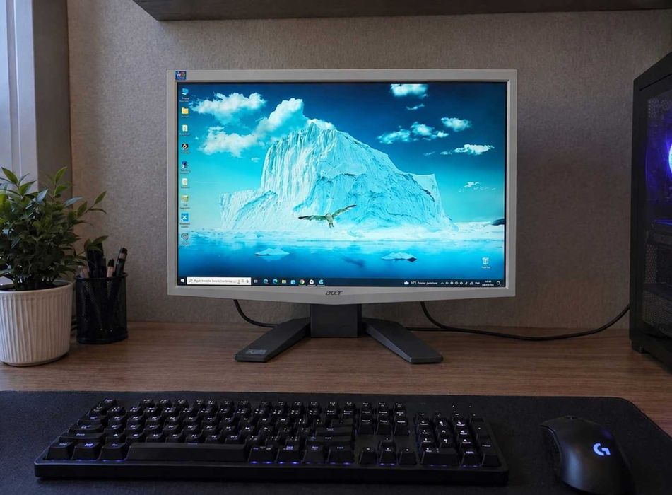 Монітор 22" Acer X223W (1680х1050) + кабелi
