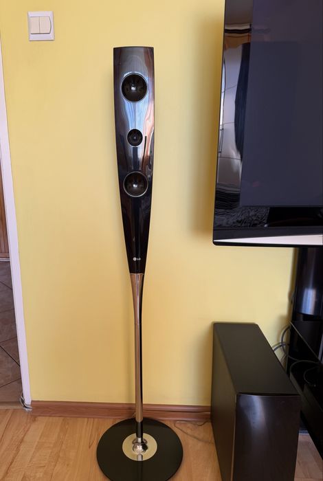 Panasonic Viera 42” + 4 głośniki LG – kino w domu!
