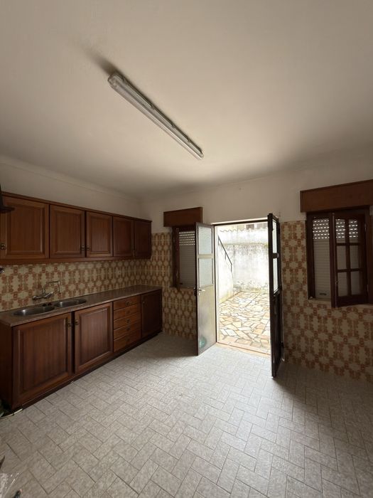 Moradia Unifamiliar Geminada T4 Benavente