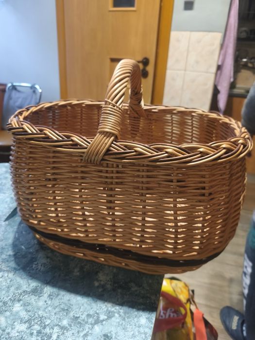 Koszyk wiklinowy