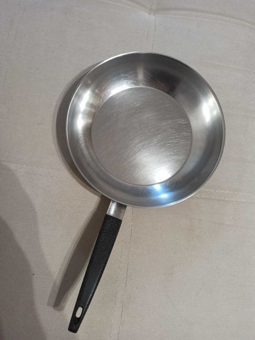 Сковорідка нержавійка 24см SARTEL 18/8