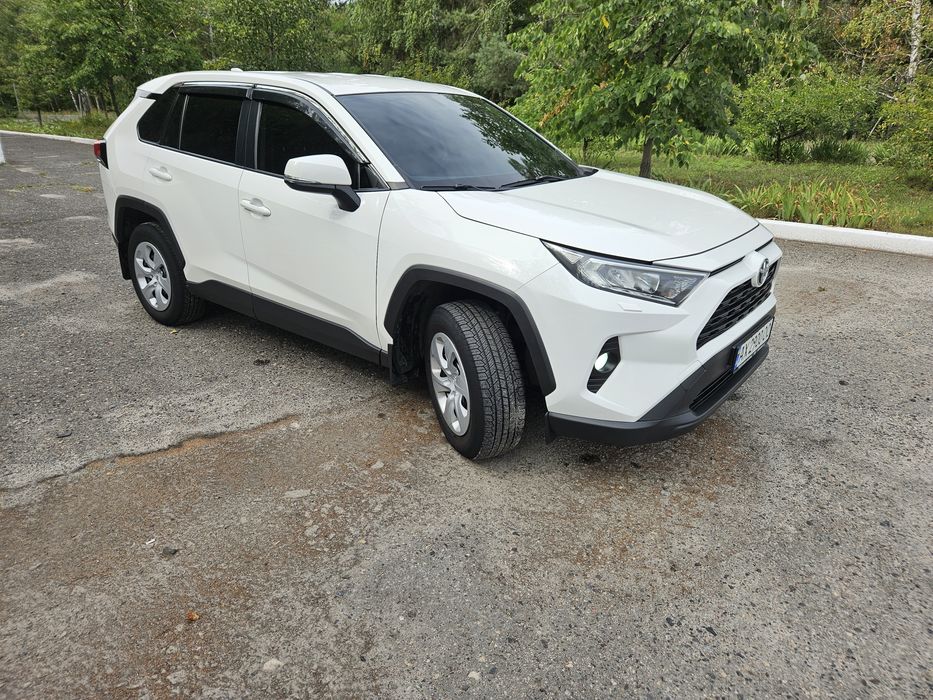 Продам RAV 4, 2021 р.  мех(6-ст)