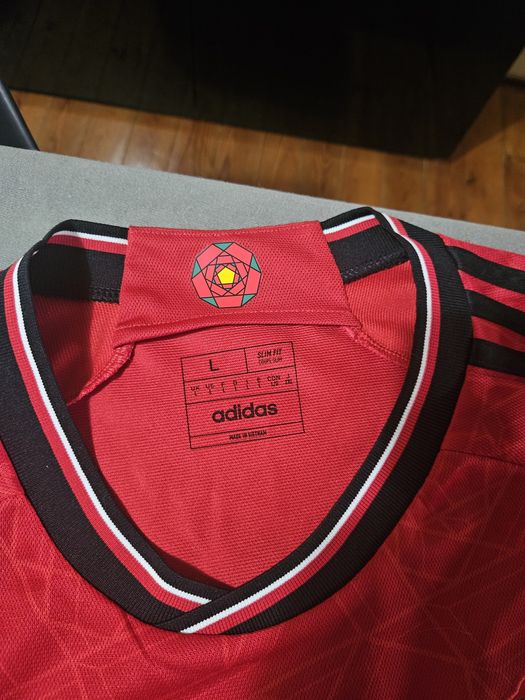 Tshirt oficial Manchester United 23/24