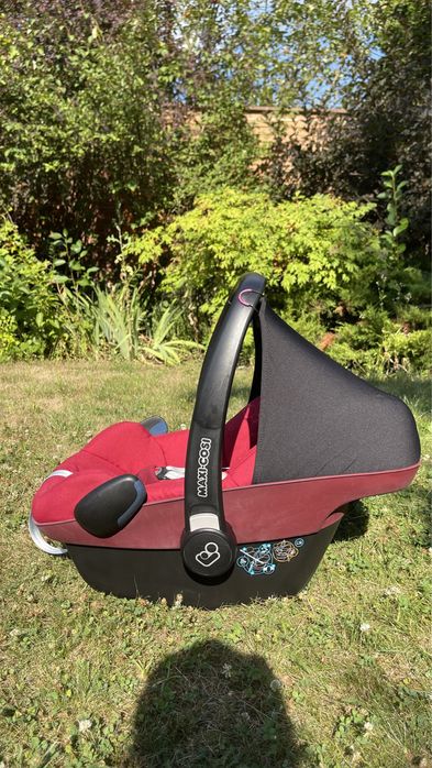 Автокрісло  MxiCosi Pebble з Isofix Family, дощовик, теплий конверт