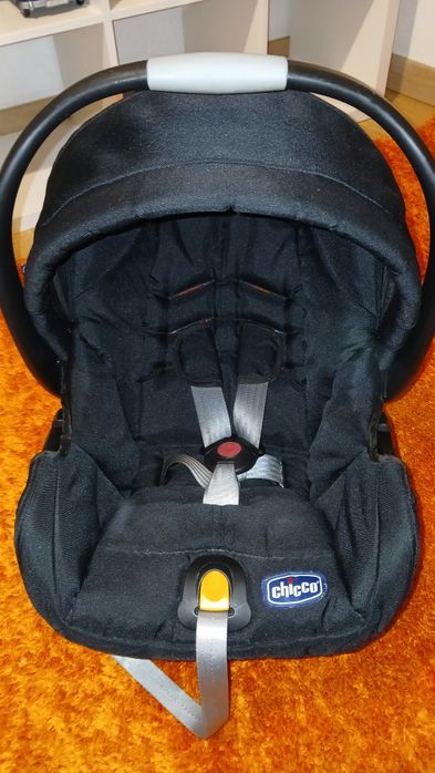 4 Bebé-conforto Keyfit Chicco + 2 Bases Keyfit ISOFIX