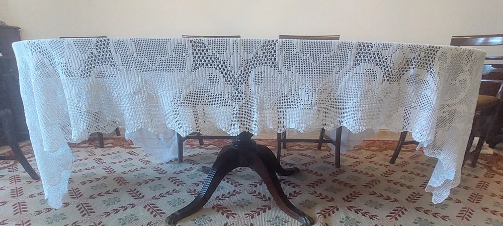 Toalha de renda feita à mão