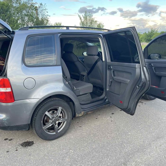 Volkswagen Touran 2005