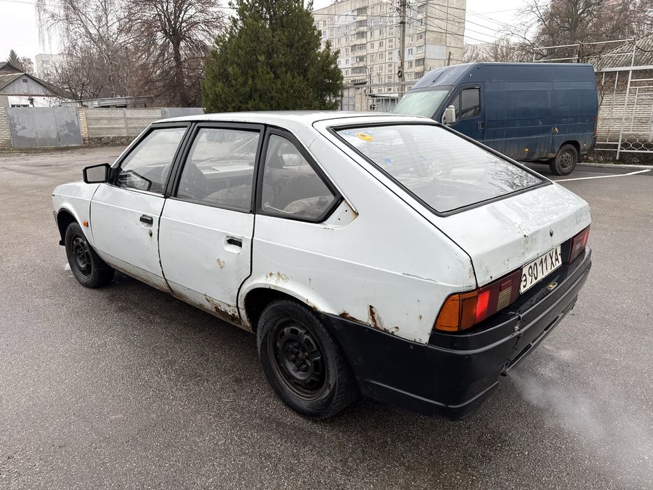 Продам Москвич 2141