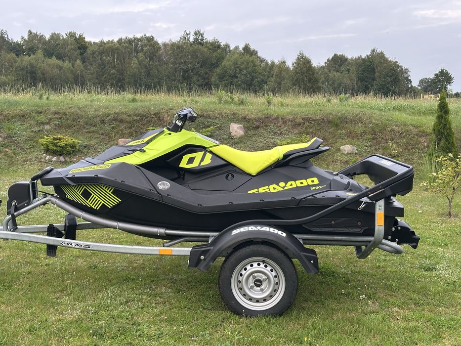 Seadoo Spark Trixx 2up / 2023 /26mtg