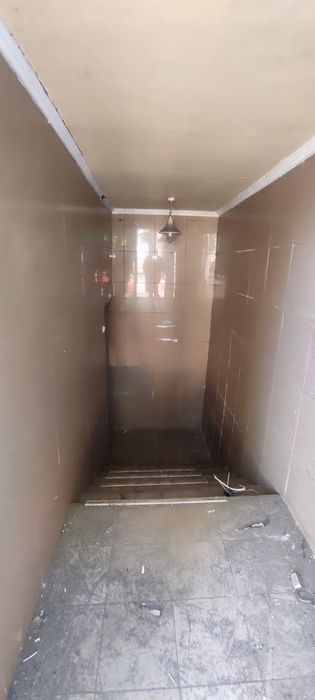 Приміщення 54 м2 р/н Островського, 2-входи, світло, вода